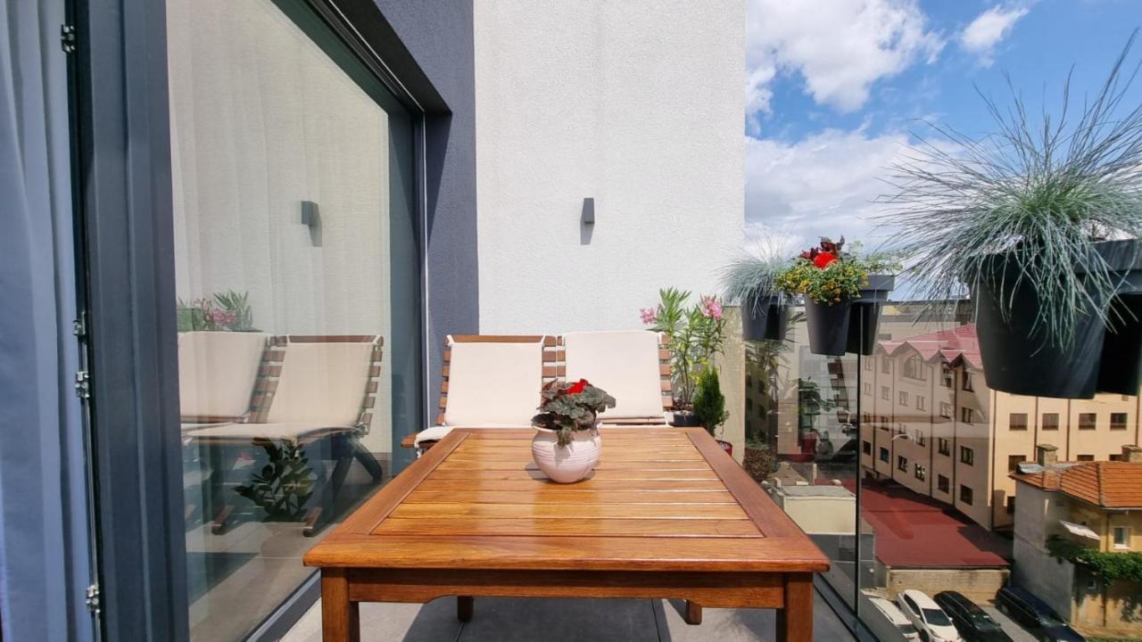 Penthouse Cosmopolit Daire Braşov Dış mekan fotoğraf